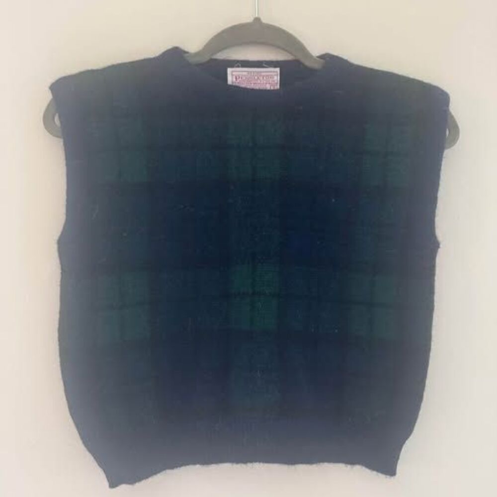 Pendleton Petite Small 100% Virgin Wool Plaid Sweater Vest